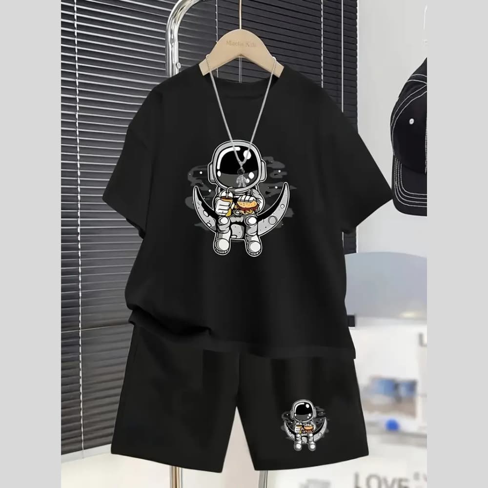 Conjunto Infantil Estampa DTF Astronauta Camiseta + Short de Moletinho