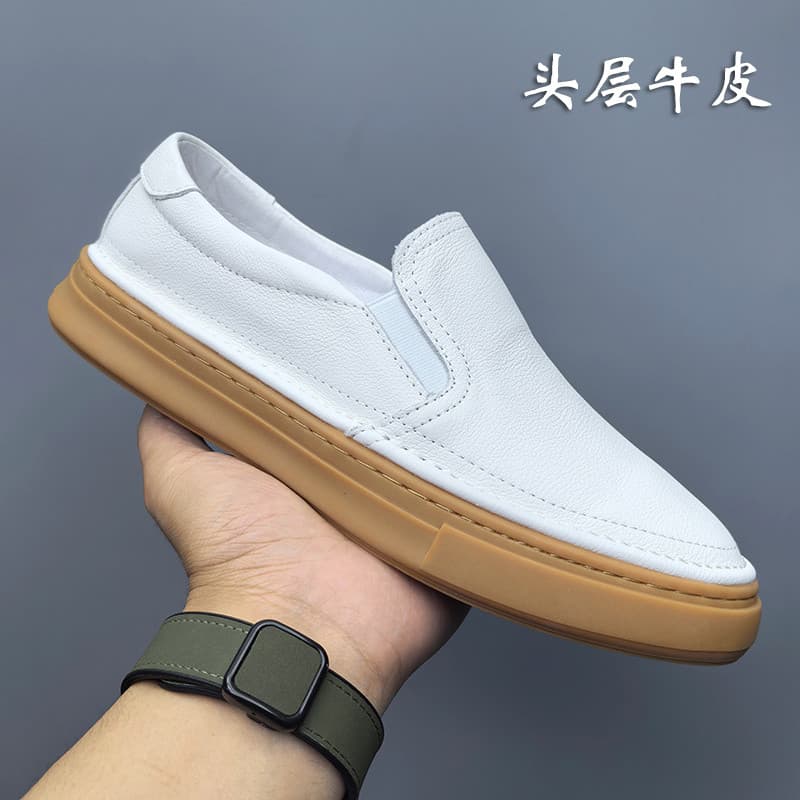 Mocassins masculinos de primeira camada de couro macio deslizamento em sapatos preguiçosos verão sapatos masculinos de c