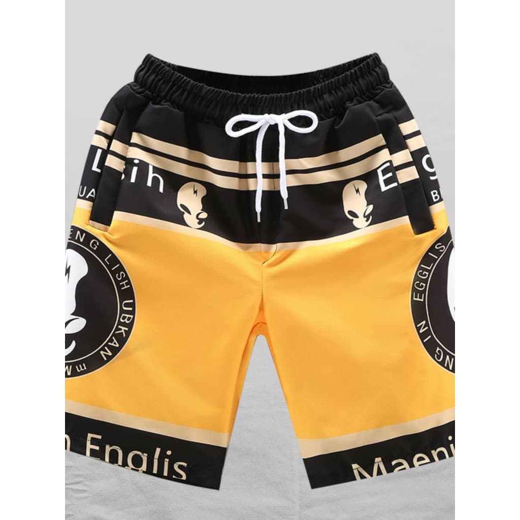 Estação europeia 2024 novo estilo Shorts de verão calças cortadas masculinas Street Wear espírito cara solto gelo seda c