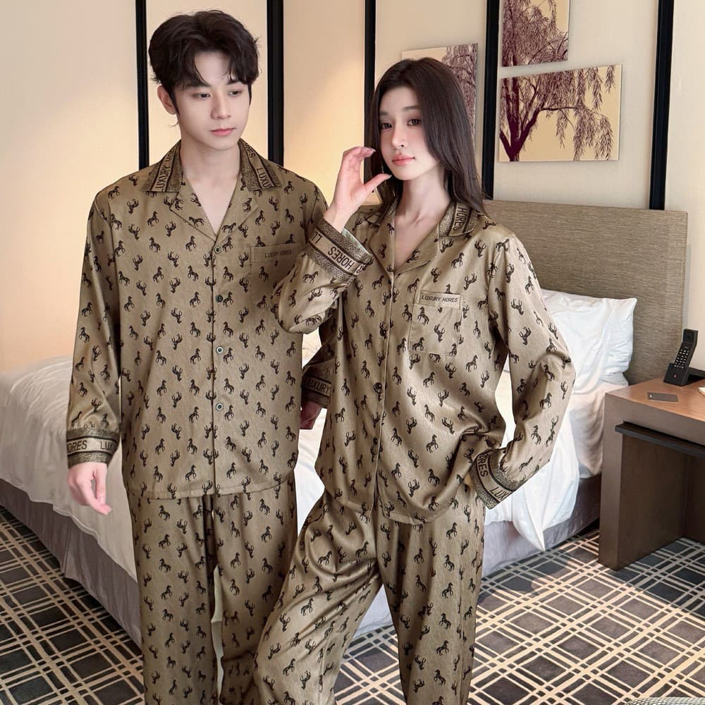 Pijamas masculinos pijamas de seda gelo pijamas masculinos verão luz fina luxo pouco Ma Tengfei casal pijamas femininos