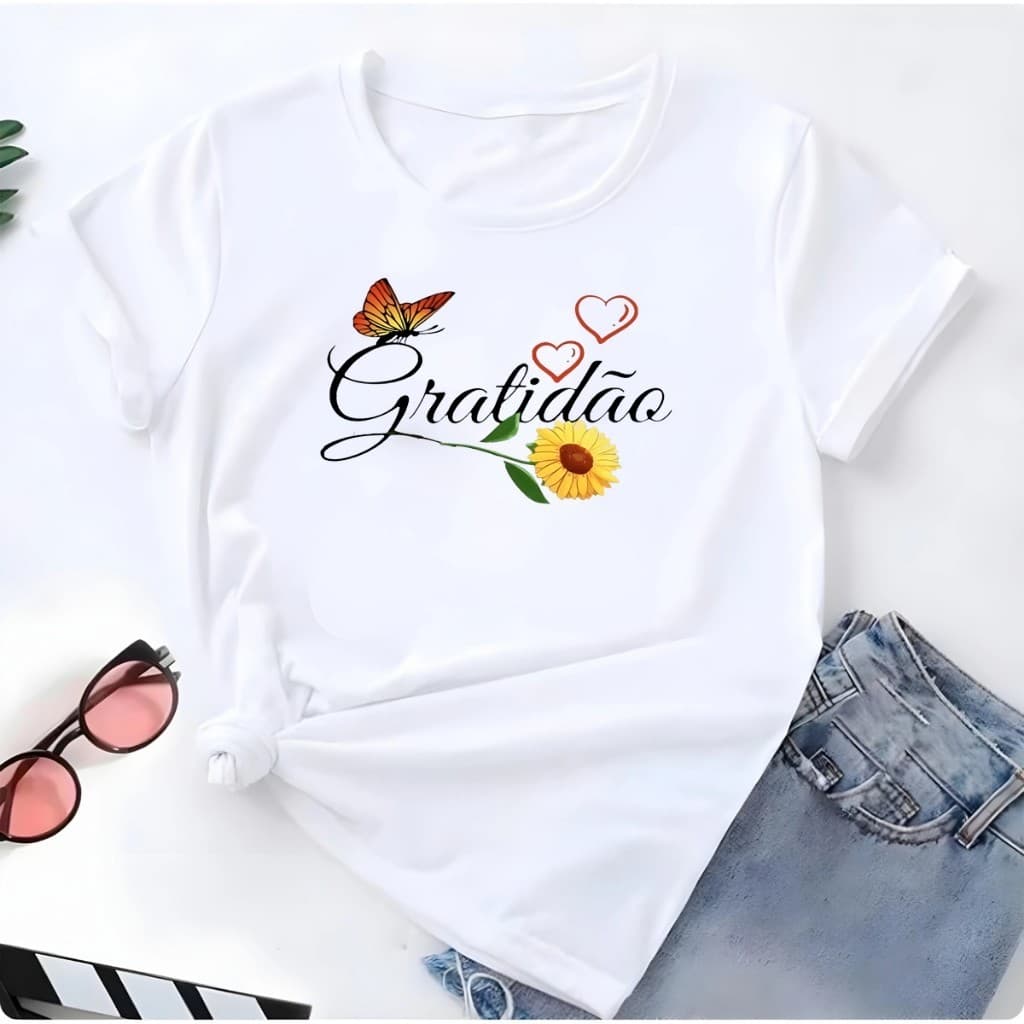 Blusa T-shirt Linda Camiseta Feminina Coração Decorativo Love Camisa