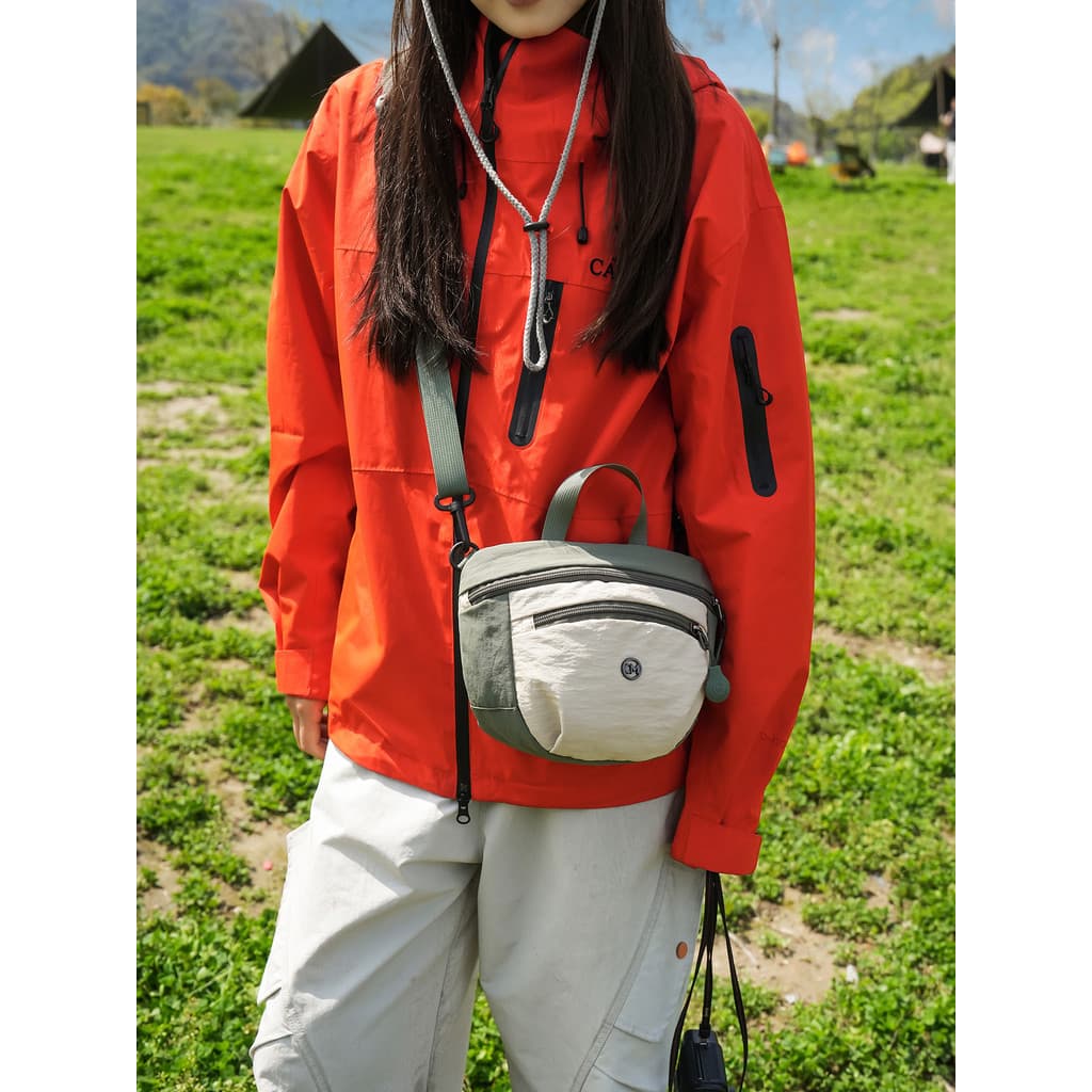 Japonês Ultra-leve saco do mensageiro à prova dwaterproof água náilon pano bolsa de ombro portátil prático Commuter saco