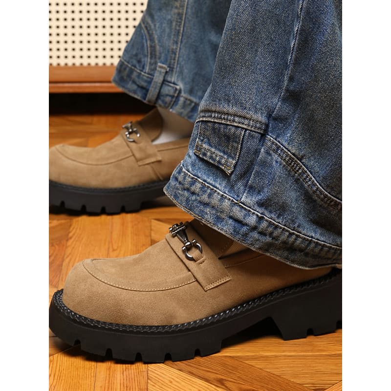 Juventude de sola grossa aumentando sapatos de couro de dedo grande masculino na moda mocassins All-Match couro genuíno