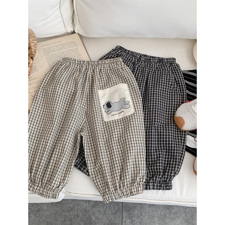Meninos calças de verão crianças Shorts cortados 2026 novo estilo calças casuais bebê verão calças verão estilo fino na