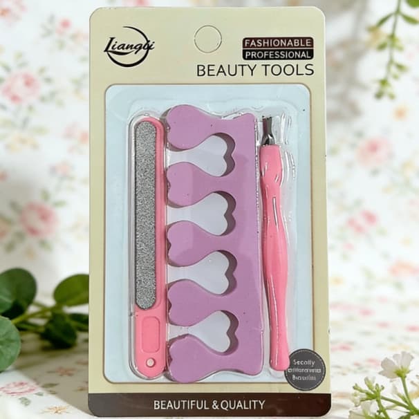 Conjunto de ferramentas para unhas, incluindo lixa de unha, separador de dedos, conjunto para modelar e polir.