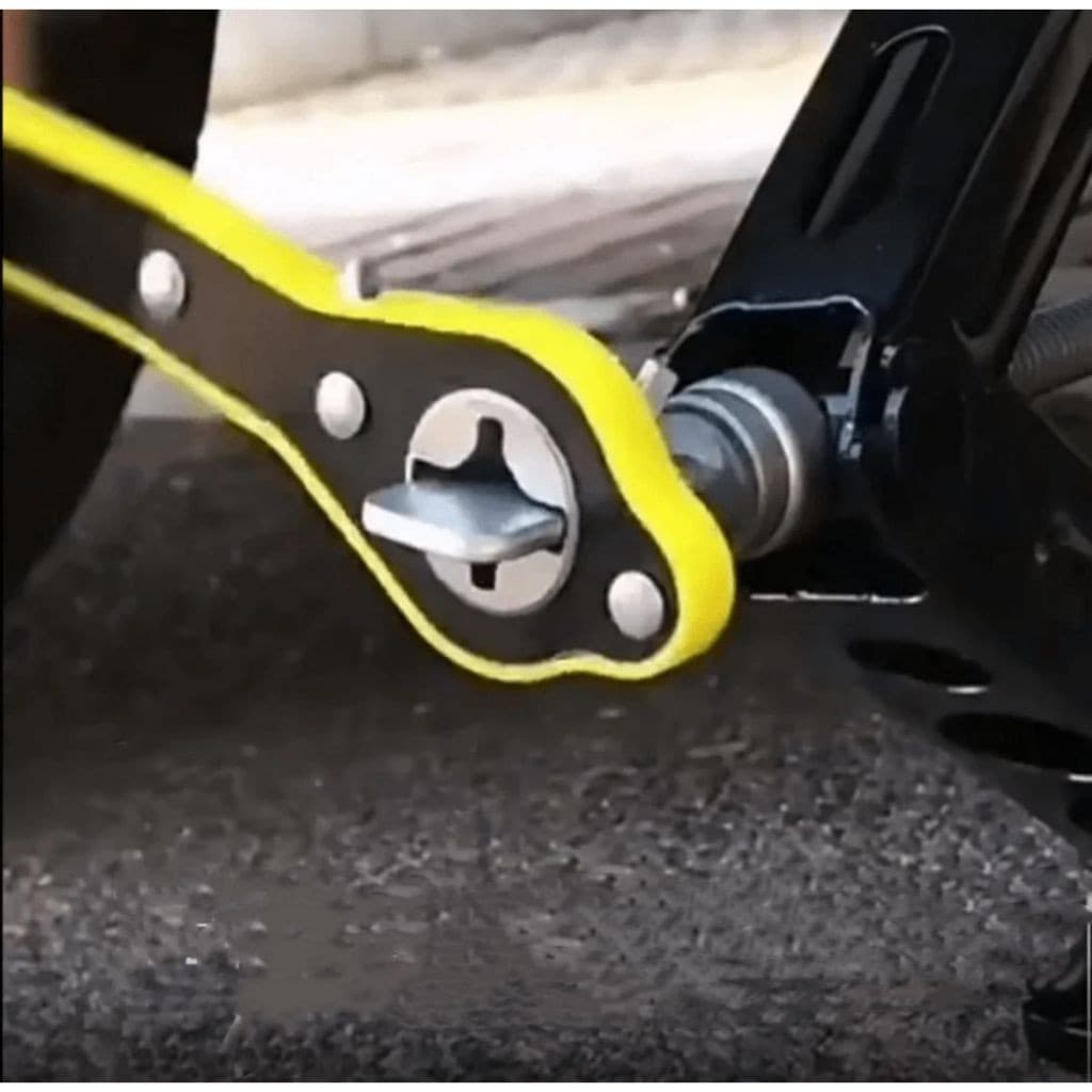 Chave Catraca Universal com Adaptador para Macaco Automotivo | Ferramenta para Troca de Pneus – Amarela e Preta