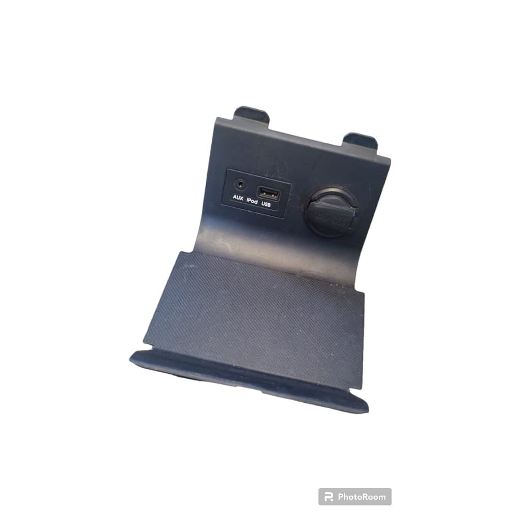 Conexão Plug Pen Drive E Carregador Hb20x 2017