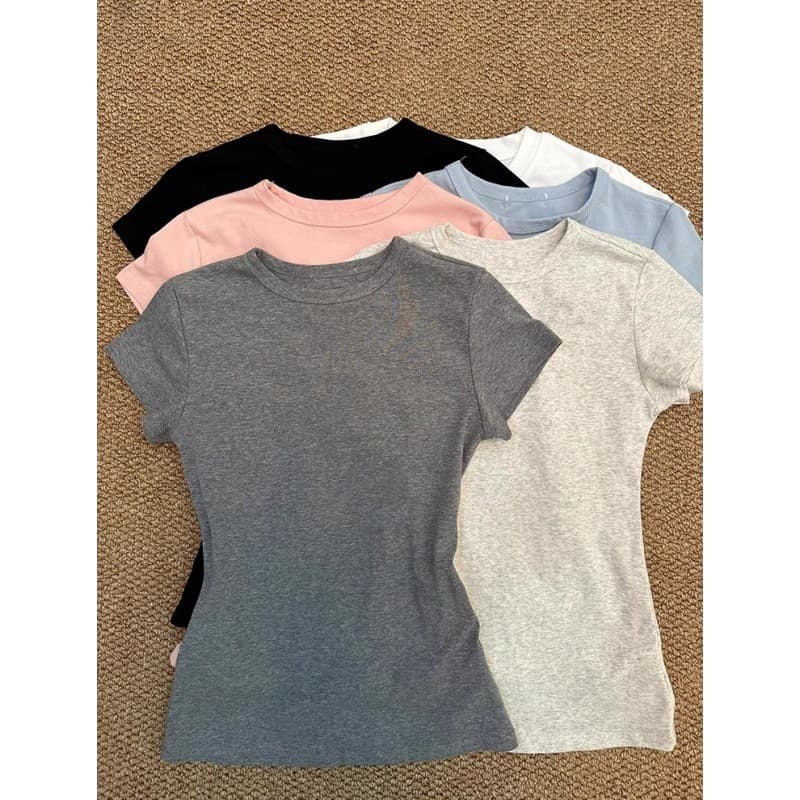 Camiseta feminina de verão, de corte justo, manga curta, gola redonda, cor cinza, adequada para usar em camadas e criar