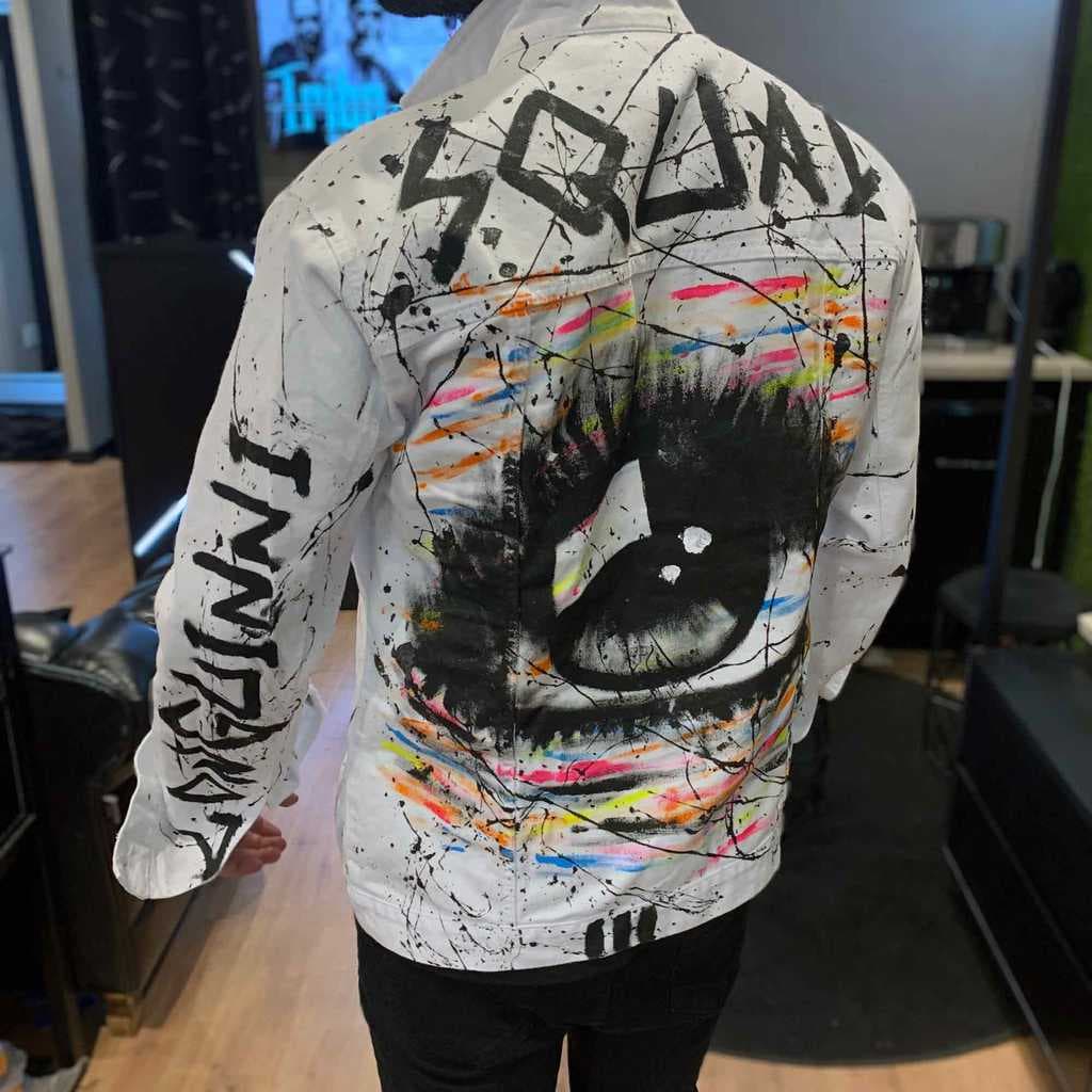 Jaqueta Jeans Customizada Eye Squad Branca - Personalizada a Mão