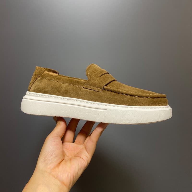2026 outono camurça mocassins de couro genuíno masculino deslizamento em estilo de dinheiro antigo sapatos masculinos es