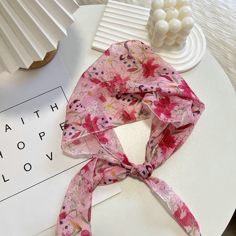 Francês retro triângulo cachecol feminino Pastoral cachecol Streamer flor moda retro decorativo lenço triângulo cachecol