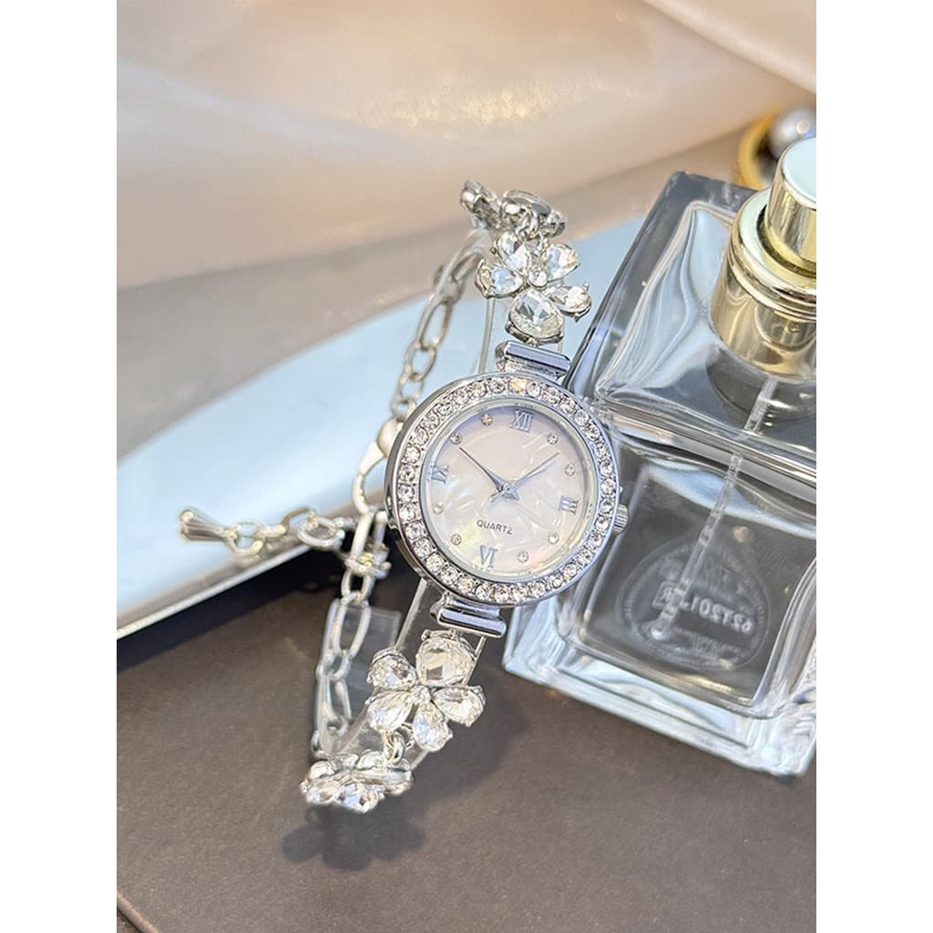 relogio feminino relogio feminino pequeno delicado Ins estilo pulseira relógio feminino luz luxo nicho estudantes do ens