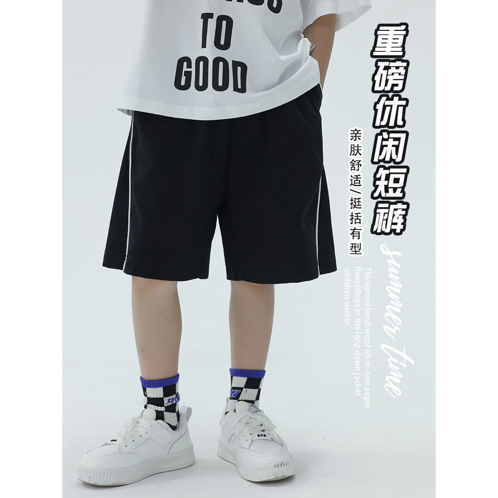 Calças para meninos calças esportivas de verão 2025 novo estilo crianças shorts pretos pesados meninos respirável shorts