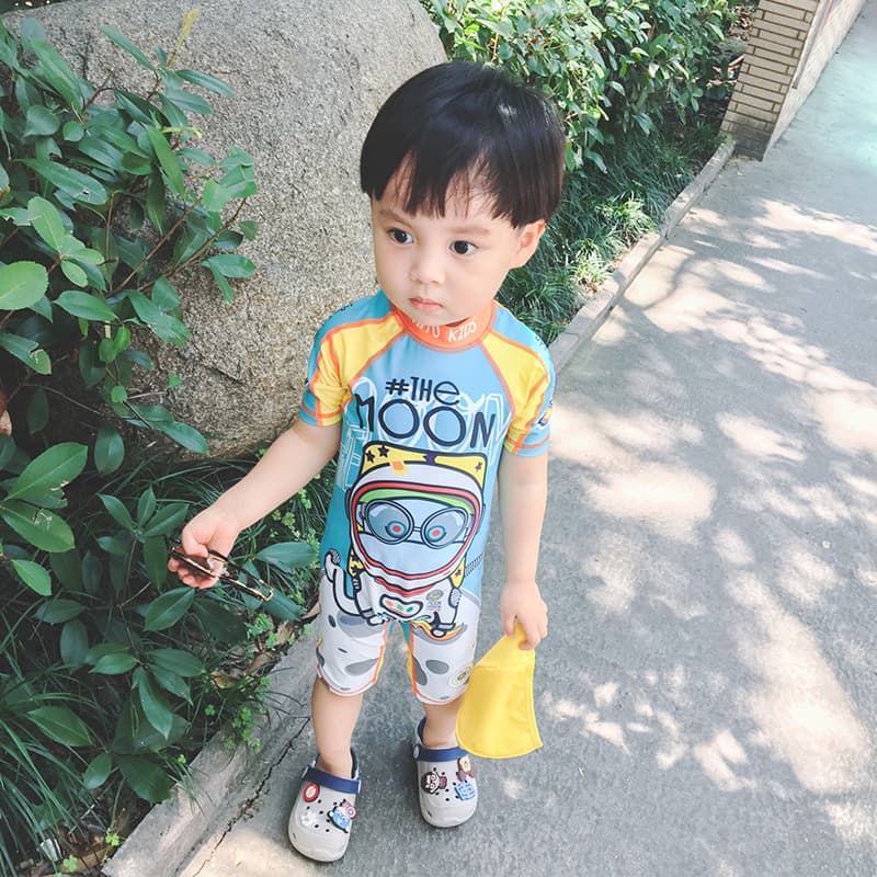 Maiô infantil americano menino de uma peça quente de secagem rápida bebê protetor solar maiô surf terno