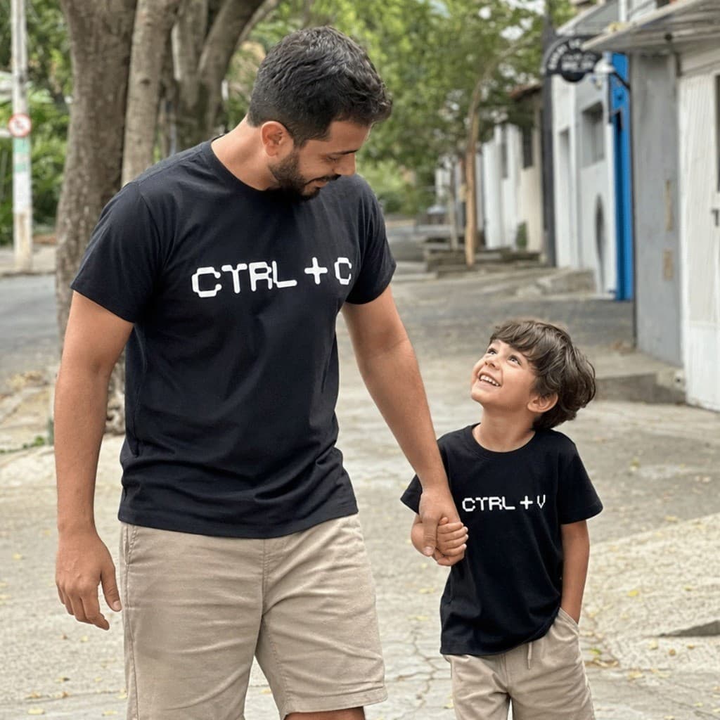 Conjunto Kit Pai e Filho 2 Camisetas "Ctrl C Ctrl V" T-Shirt Adulto e Infantil em Algodão de Dia dos Pais
