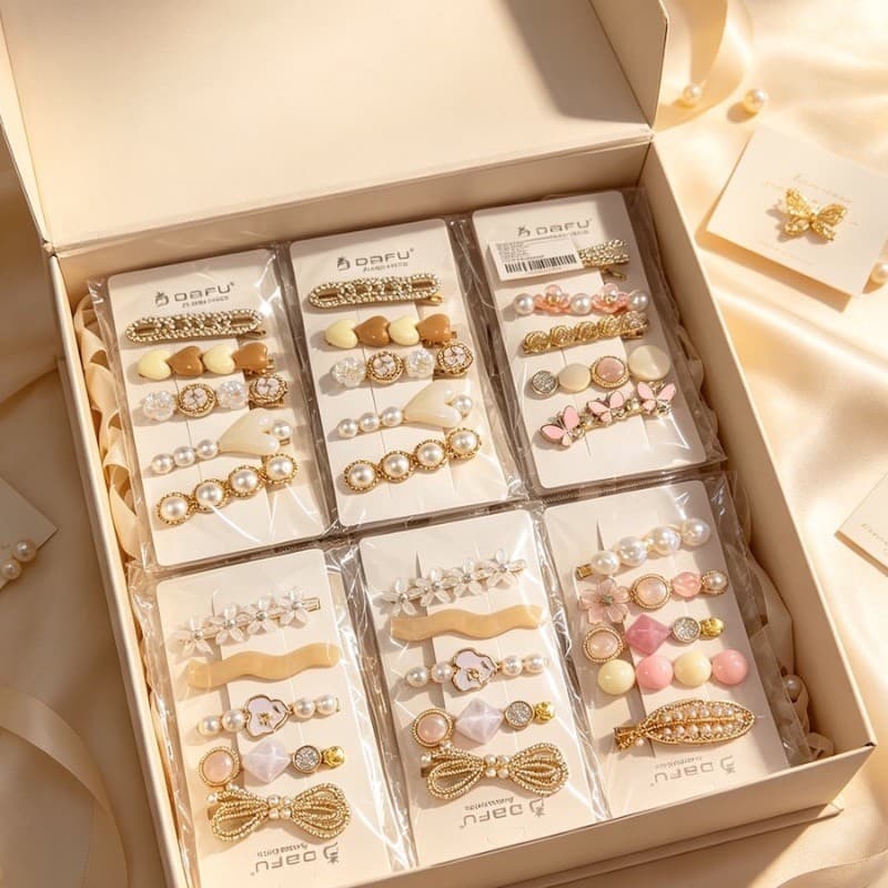 Presilhas com Pérolas e Pedras Brilhantes Presente Elegante Mulher