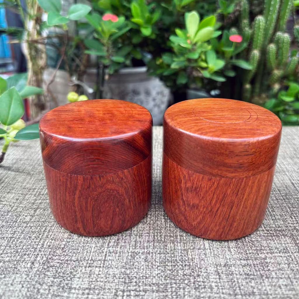 Frasco de armazenamento redondo de jacarandá birmanês 6.5x6.5 grande fruta vermelho sândalo mogno tubo chá fragrância em