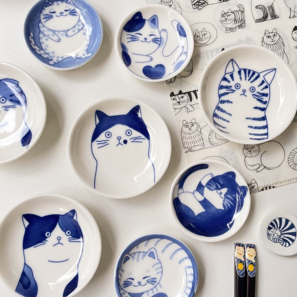 Prato de gato azul branco cor Underglaze prato de sabor de gato azul gatinho fofo Mini prato de cerâmica molho de soja p
