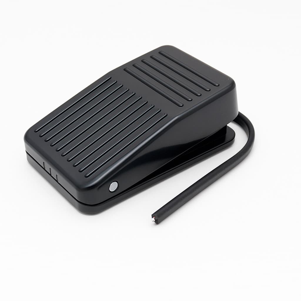 Pedal de Pé Momentâneo AC 110-220V 10A  1 NO + 1 NC