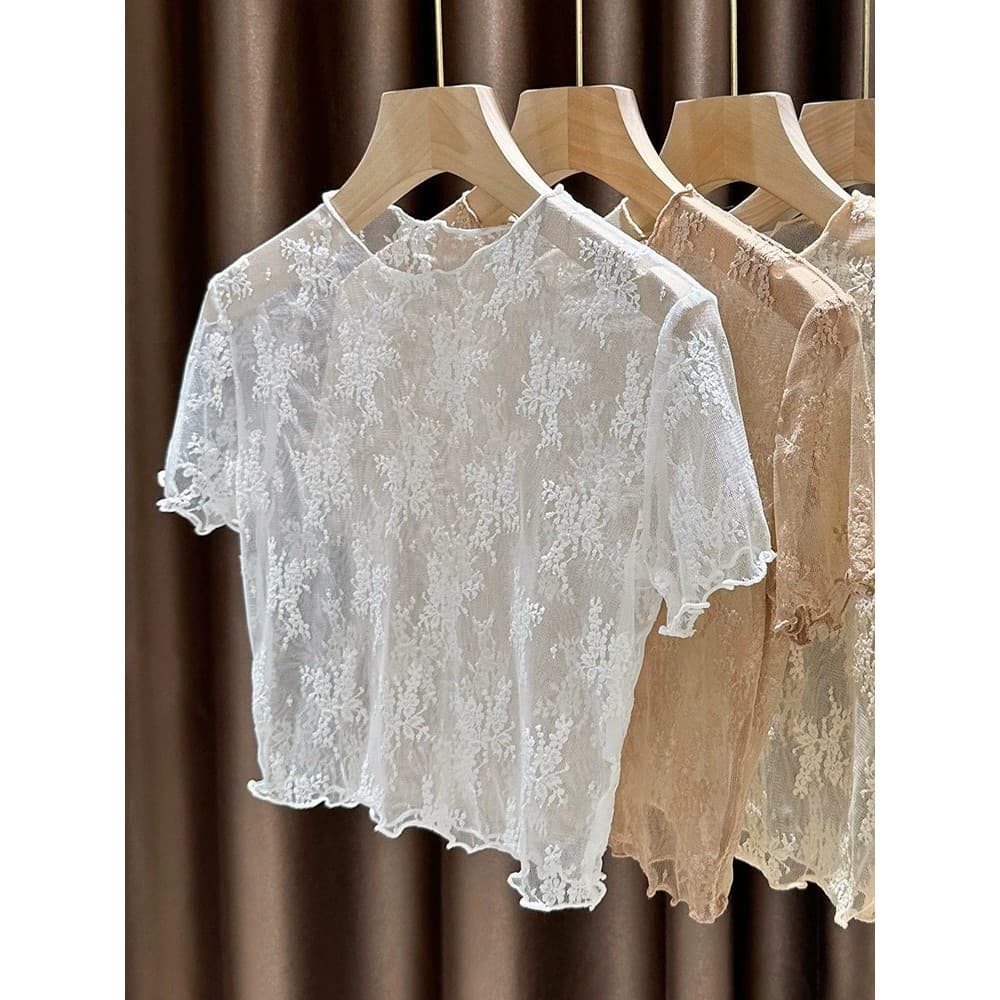 Camisa de fundo de manga curta de renda feminina verão estilo fino borda Agaric meio curto topo gaze em torno do pescoço