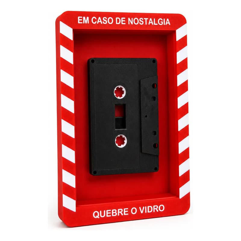 Quadro Decorativo Em Caso De Nostalgia Quebre O Vidro Fita K7