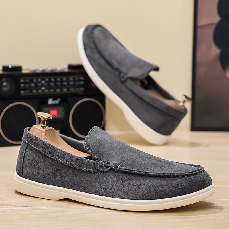 Sapatos casuais masculinos de camurça Slip-On capa pé preguiçoso mocassins casuais sapatos masculinos transfronteiriços