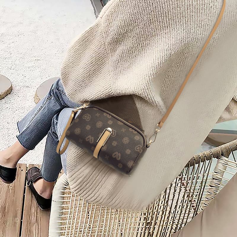 Bolsa feminina de meia-idade mãe Retro mensageiro bolsa pequena 2025 novo estilo All-Match moda atmosfera senhoras bolsa