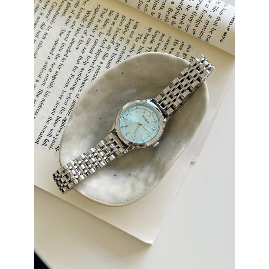 relogio feminino relogio feminino luxo Gelo esmagado azul relógio feminino estudante luz luxo nicho ins temperamento sim