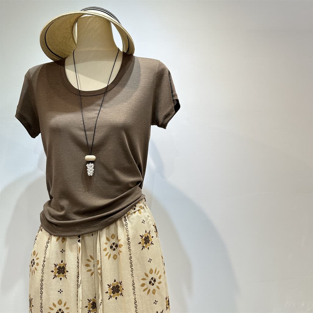 Lyocell linho legal com decote em U manga curta camiseta feminina simples básico All-Match mais magro olhar cor sólida F