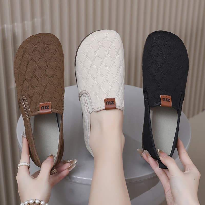 Novo estilo deslizamento Casual mãe sapatos moda venda quente de pé largo moda simples sola macia Anti-deslizamento sapa