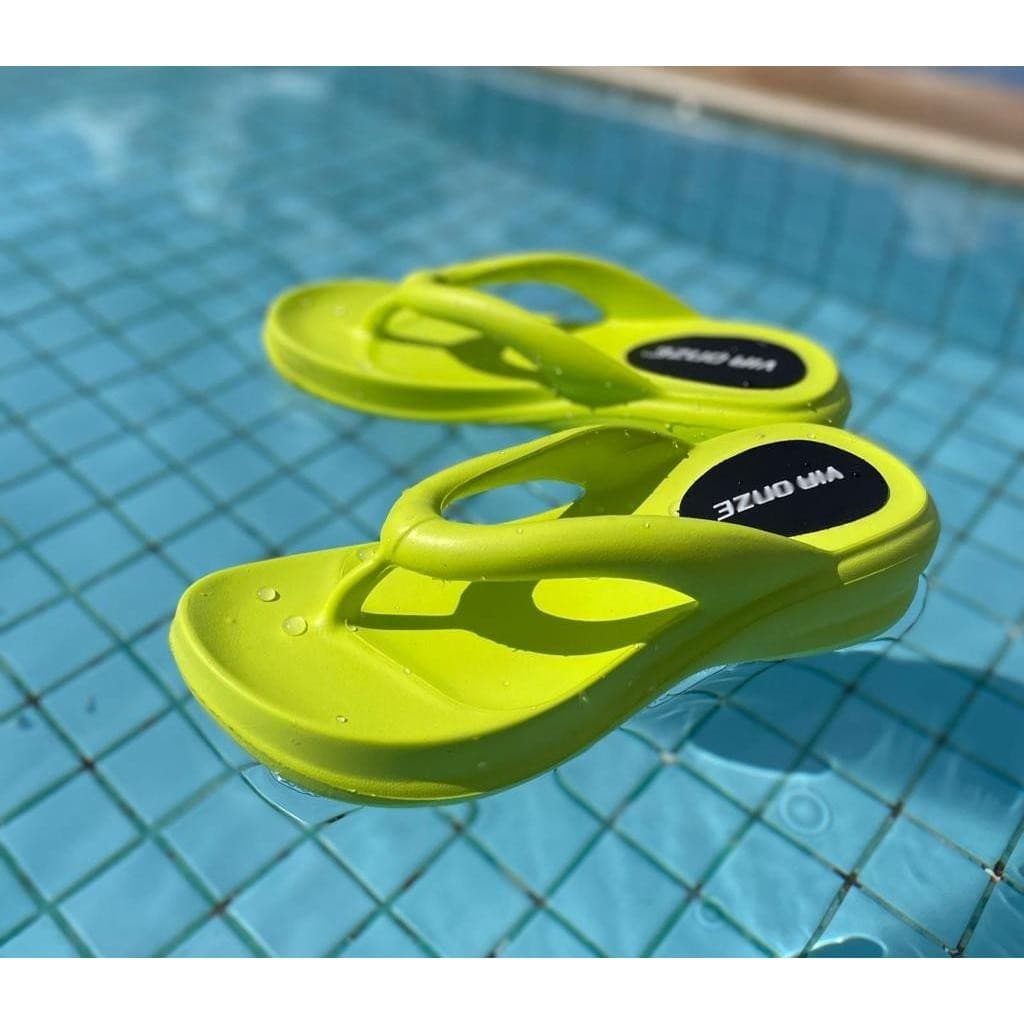 Chinelo Feminino Nuvem Confortável Macio Leve Sandália Feminina Lançamento Verão Tamanco Confort PUFTAMANCO