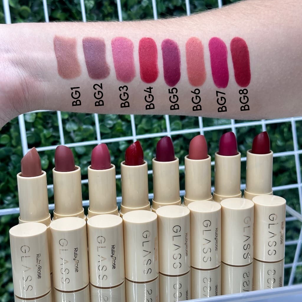 BATOM EM BALA GLASS VELVETY RUBY ROSE ACABAMENTO AVELUDADO