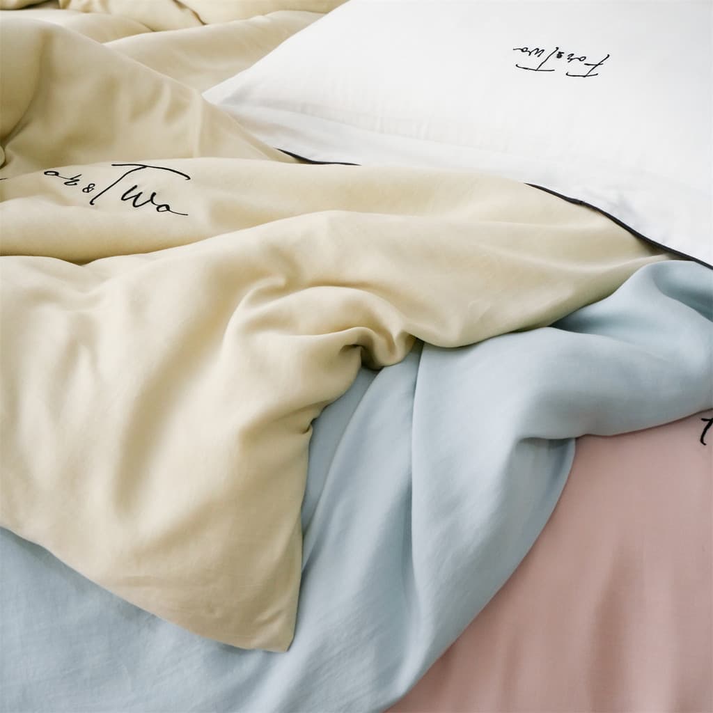 Novo estilo 60S Lenzing Tencel carta bordada única colcha capa legal seda luz luxo High-End quarto cama verão colcha cap