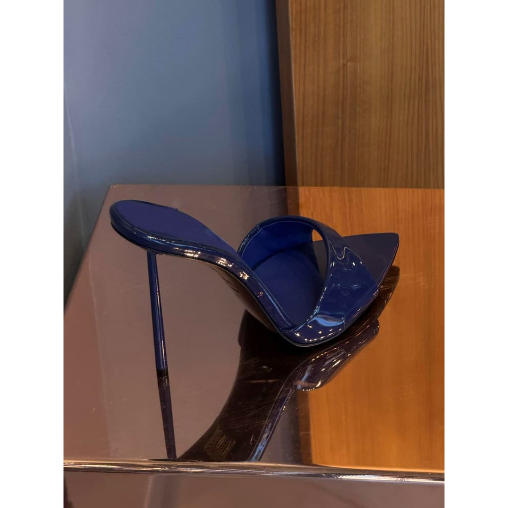 Azul couro patente apontou toe Stiletto sandálias femininas 2026 verão novo estilo dedo do pé aberto salto alto exterior