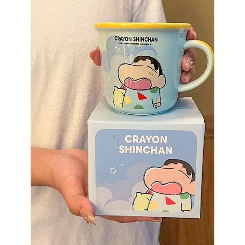 Crayon Shin-Chan caneca 2026 novo estilo cerâmica copo de água escala copo de leite crianças bonito copo Tanabata presen
