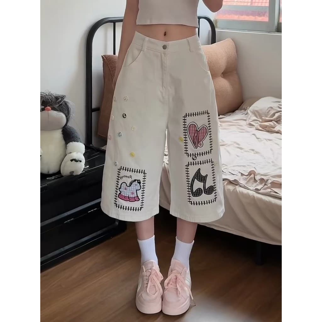 Branco desenho animado remendo bordado botão jeans calças cortadas finas soltas retas perna larga meio