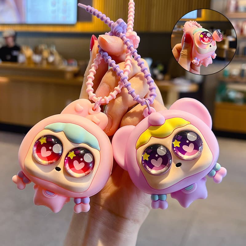Criativo venda quente decoração de descompressão pitada chaveiro boneca pingente bonito casal saco de carro chaveiro pin