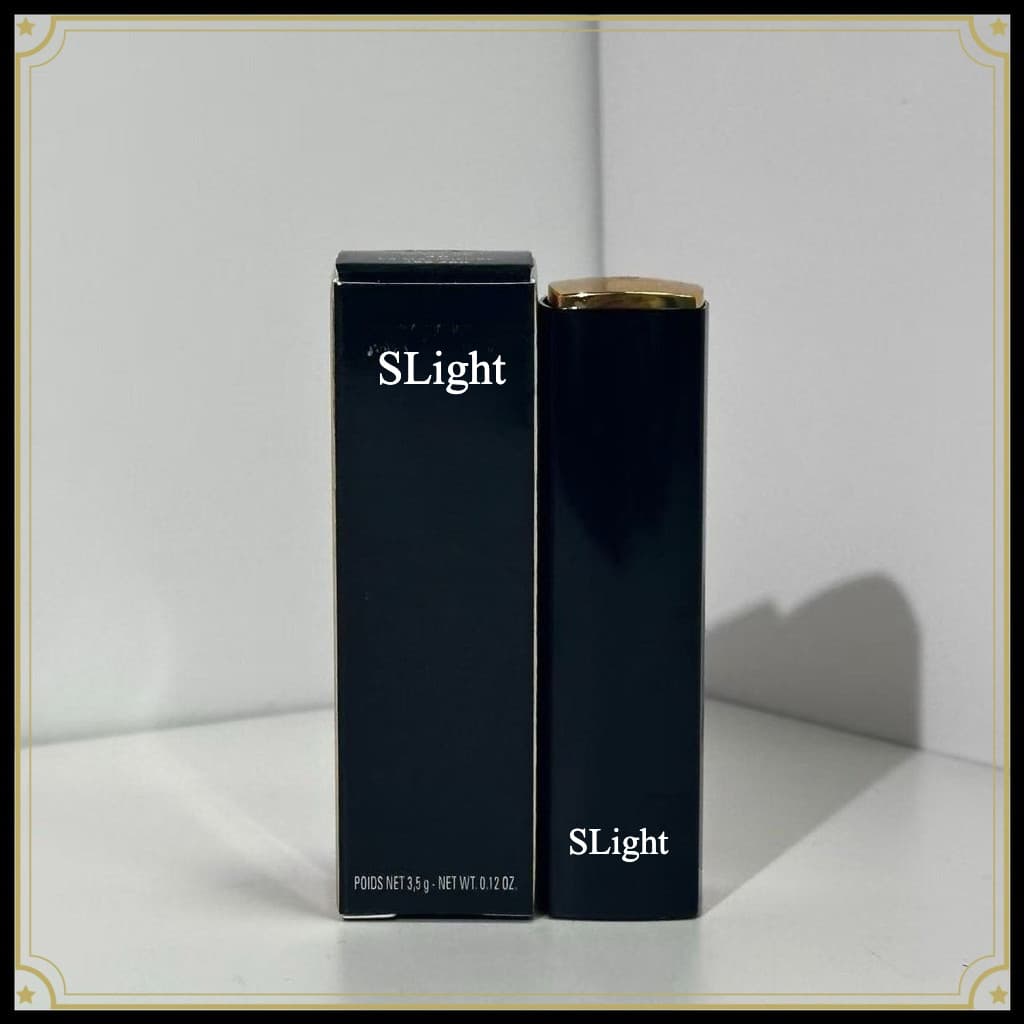 Batom Tubo Preto Leve Charmoso 3.5g