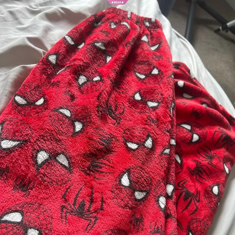 Novas Calças de Moletom de Veludo Kawaii da Sanrio Hello Kitty com Estampa Dinâmica do Homem-Aranha para o Inverno RSHT