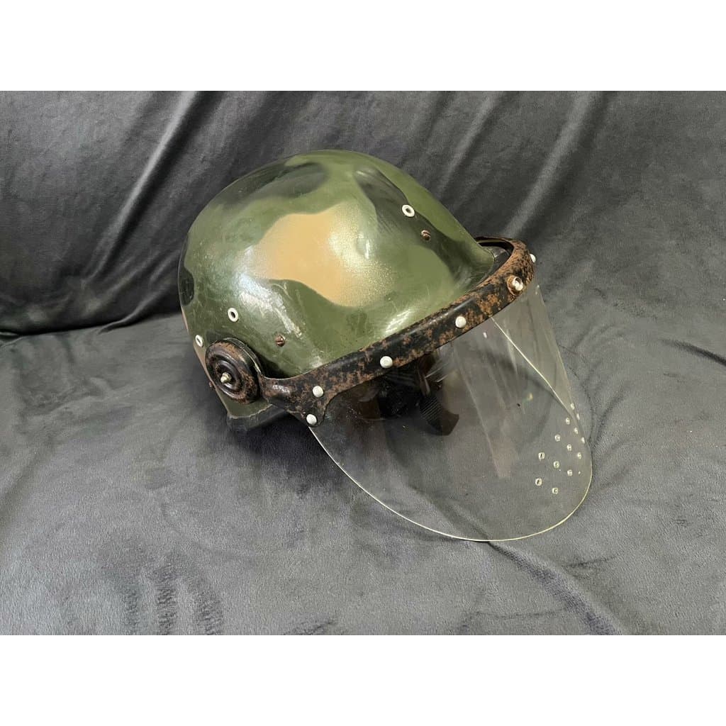 Inventário de produtos antigos 90s Wuya Dawuye 91 Estilo Capacete à prova de explosão Capacete de proteção de aço de vid