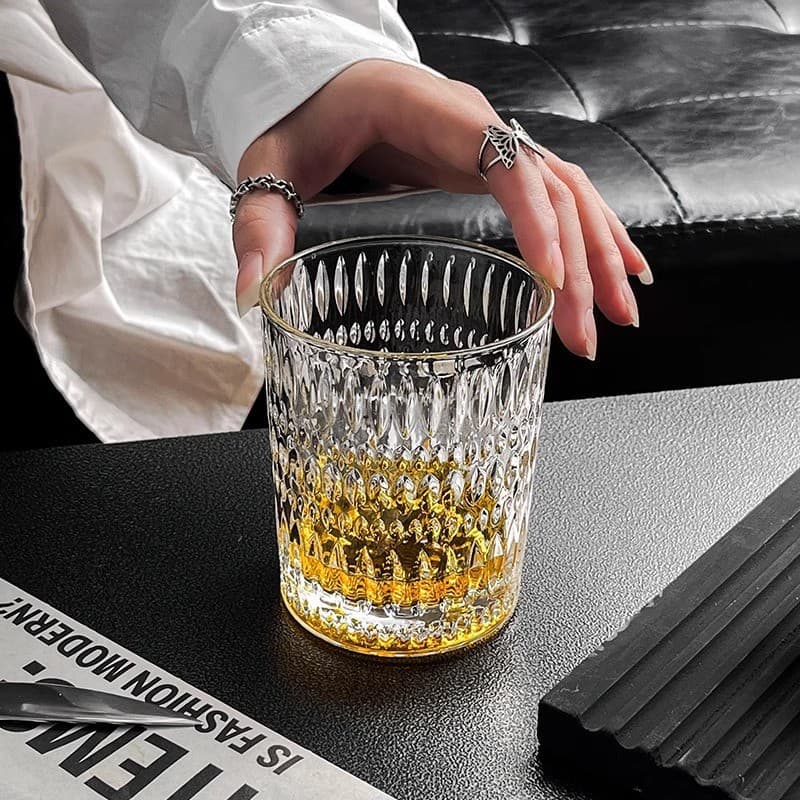 Vidro em relevo nórdico High-End luz luxo Retro casa vidro de água suco vidro de leite cerveja vidro de uísque