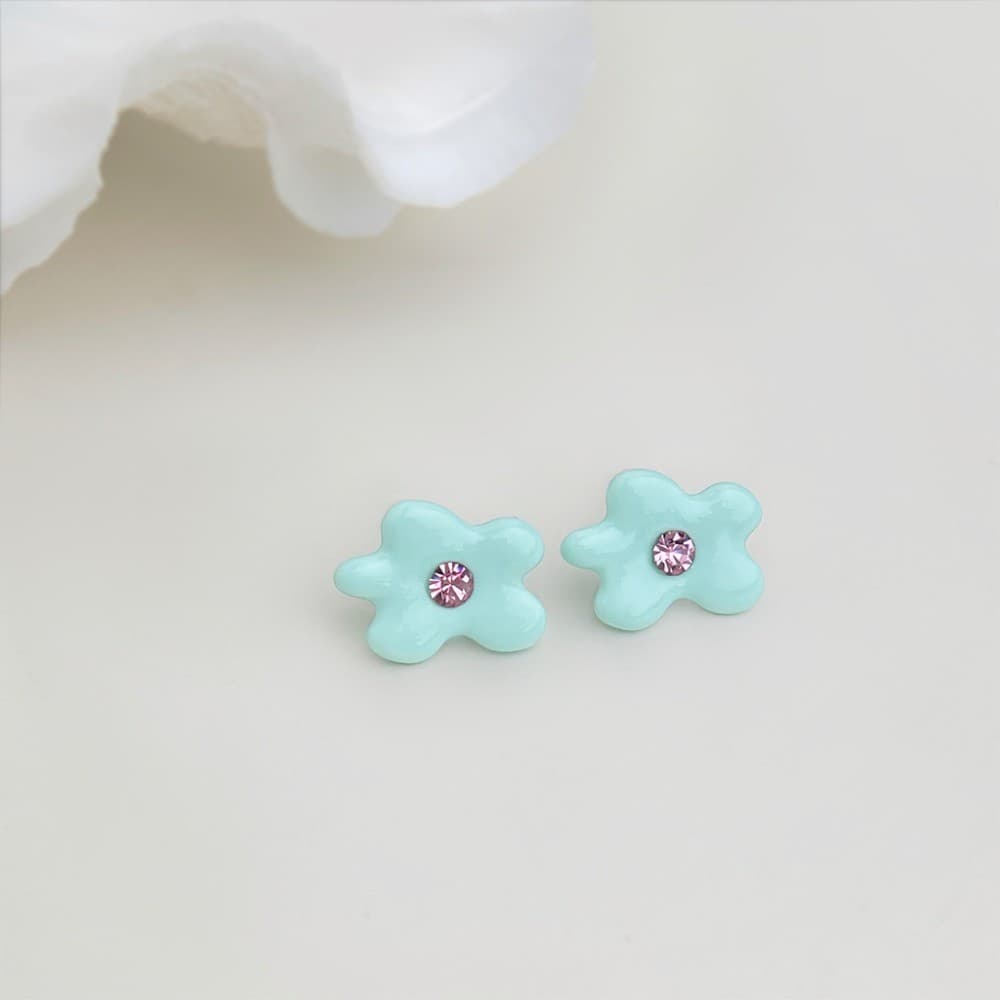 Moouga/Fresh Sweet Cute Flower Esmalte Drip Glaze Brincos azuis Diário Commuter All-Match Brincos redutores de idade