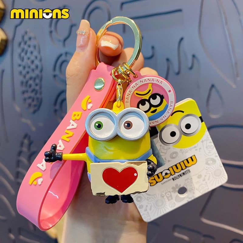 Bonito Minions chaveiro feminino dos desenhos animados criativo injeção boneca chaveiro casal mochila pingente presente
