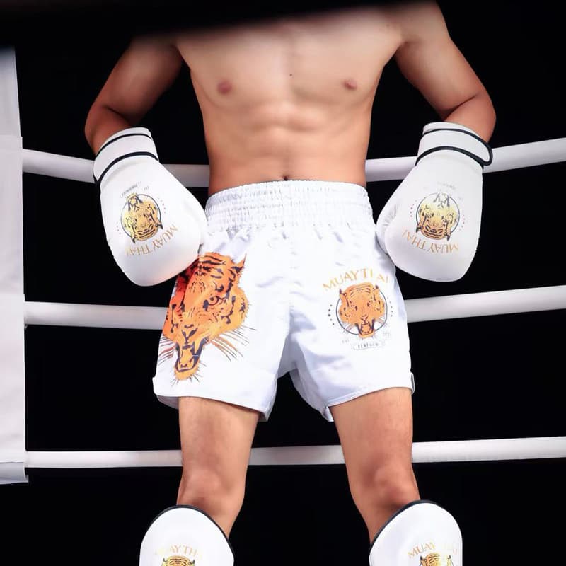 Calções de luta MMA, design de cabeça de tigre, calças de Muay Thai, leves e respiráveis.