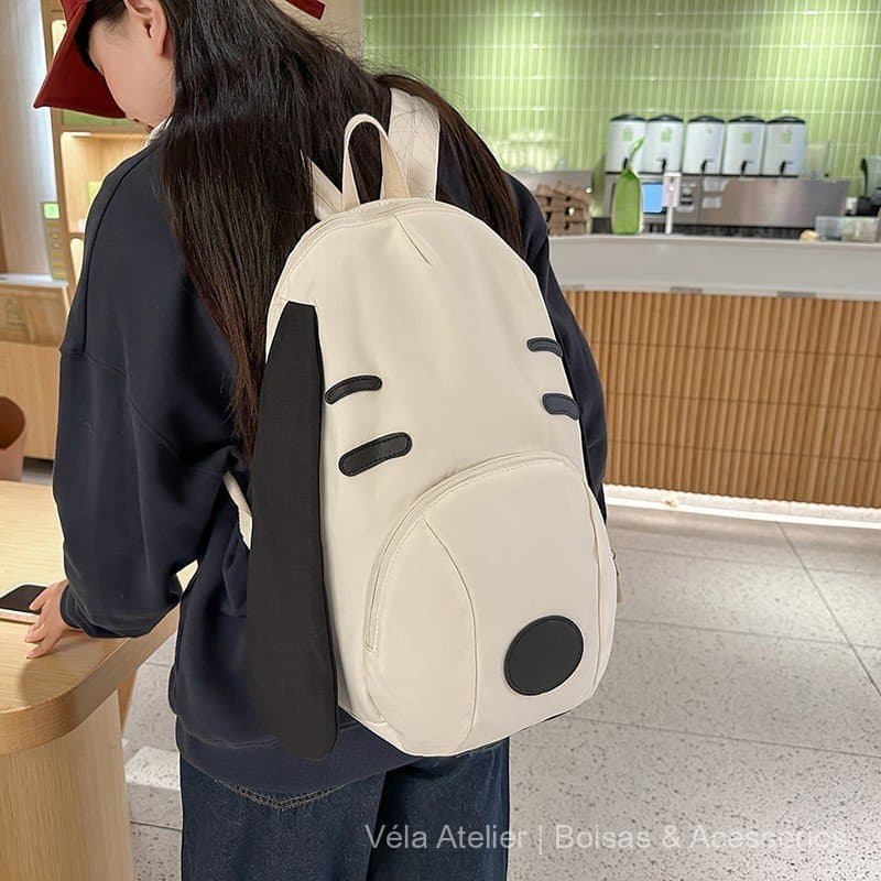 Mochila Feminina em Nylon com Estampa de Cachorrinho e Fechamento em Zíper para Viagem Academia e Uso Diário