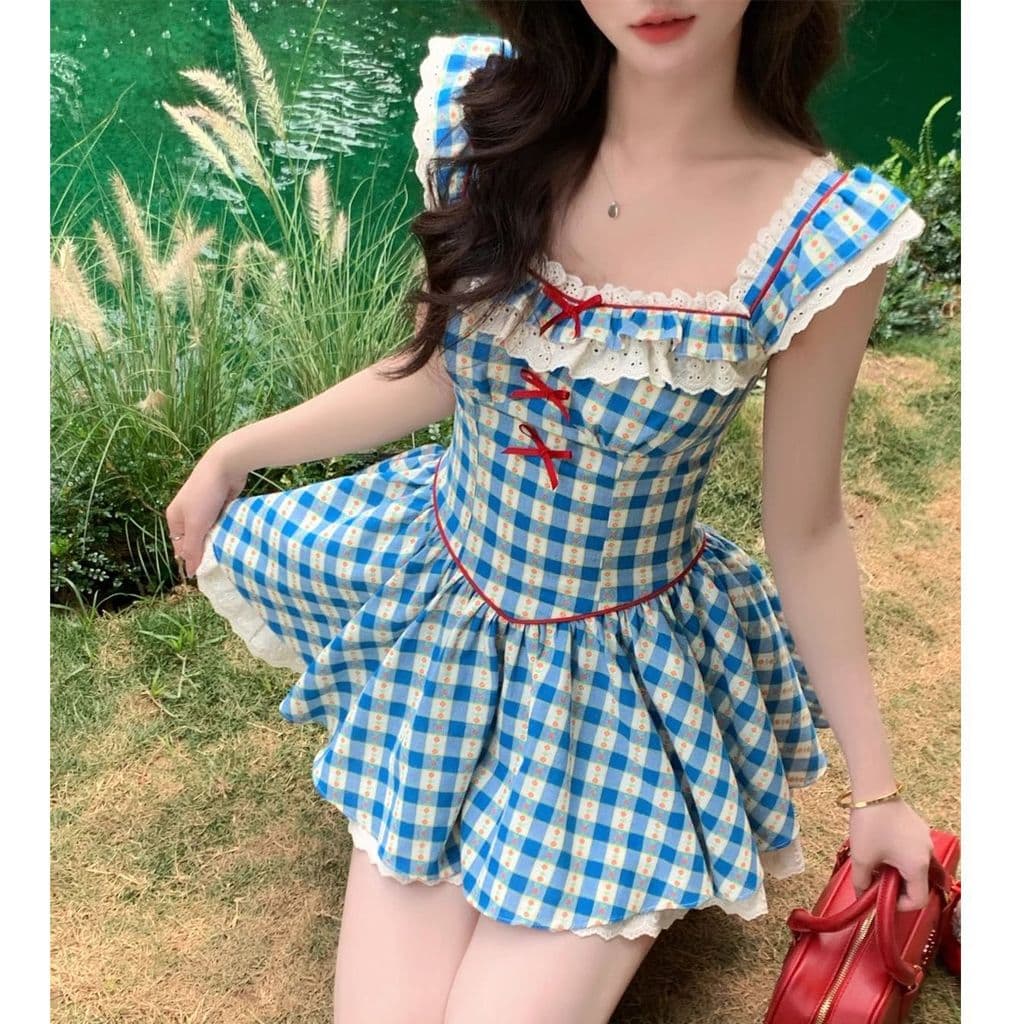 Commuter viagem 2026 novo estilo verão francês Retro azul xadrez pequena manga voadora amor vestido High-End sentimento