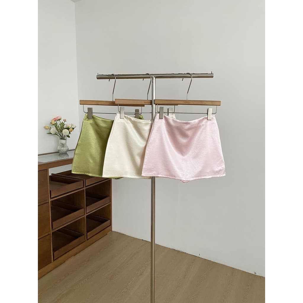 DIYI Moonlight Saia/Clottes de Cetim Saia Feminina Verão Saia Sem Cintura Vem com Calcinha de Segurança Saia Curta
