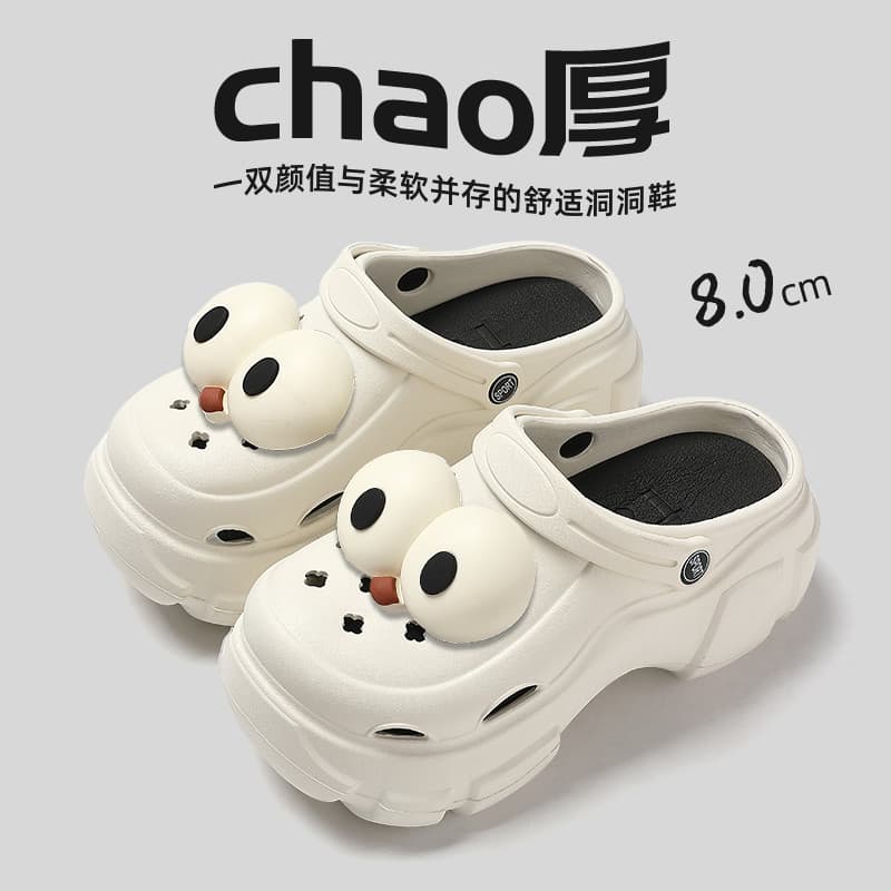 Influenciador buraco sapatos femininos verão exterior Wear 2023 novo estilo sandálias antiderrapante aumentando sola gro