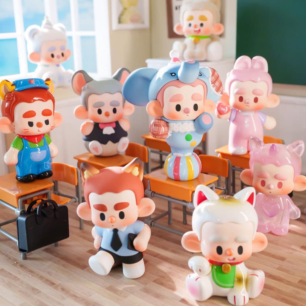 Oficial autêntico urubo nossa classe é série zoológico caixa misteriosa boneca fofa presente criativo figura de jogo na