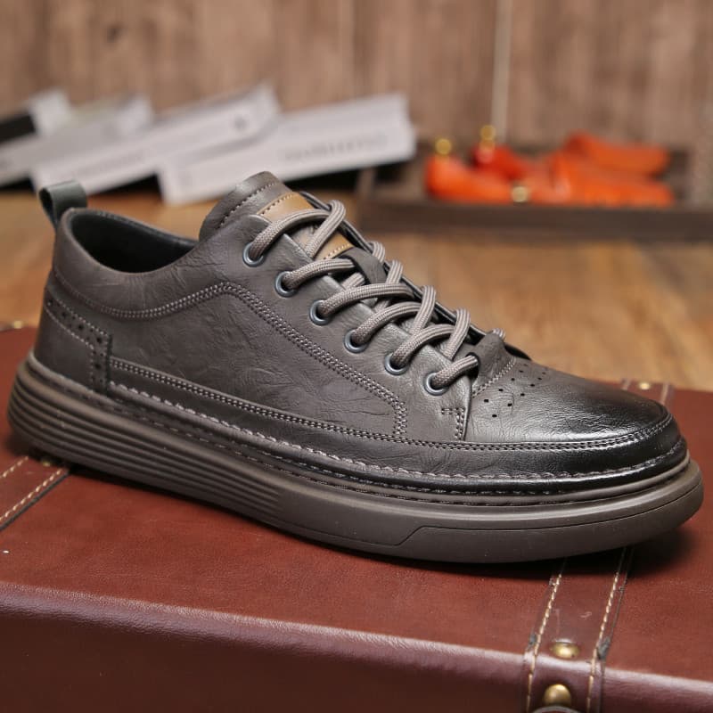 Sapatos masculinos 2026 primavera novo estilo na moda couro genuíno tênis esportivos masculinos de negócios sapatos casu